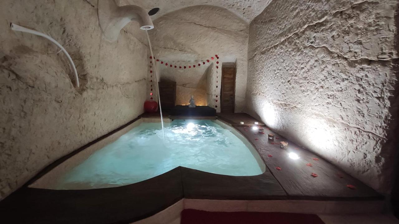 Dimora Della Nonna-Luxury Home Mola di Bari Buitenkant foto