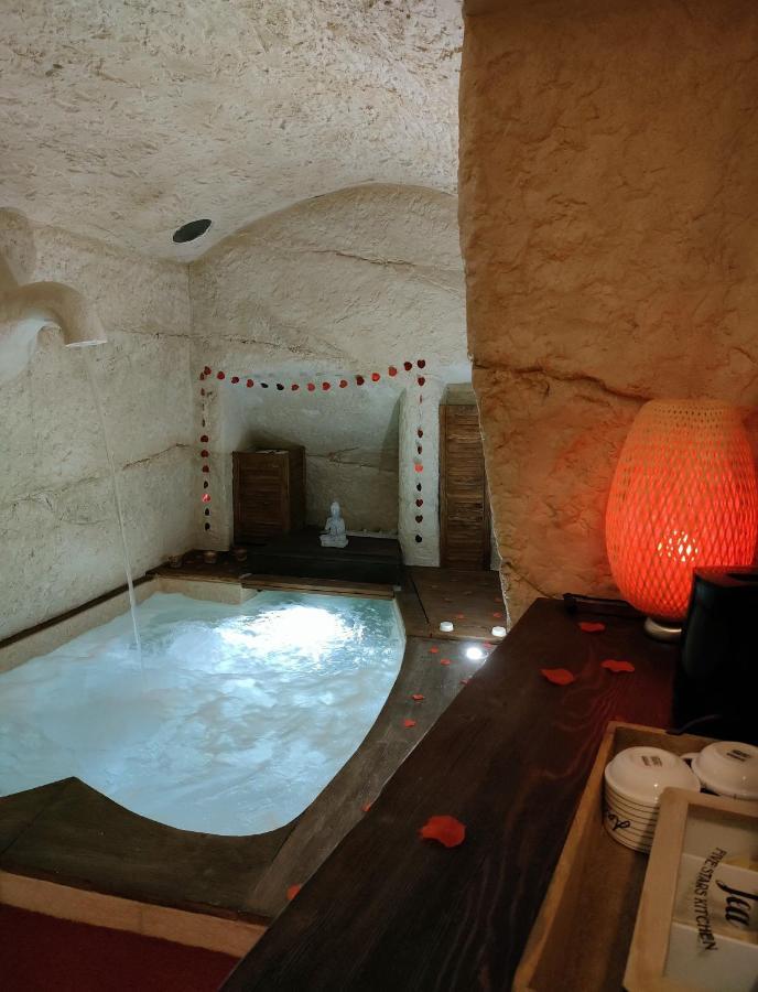 Dimora Della Nonna-Luxury Home Mola di Bari Buitenkant foto