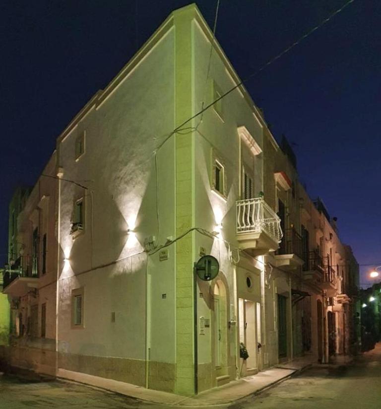 Dimora Della Nonna-Luxury Home Mola di Bari Buitenkant foto