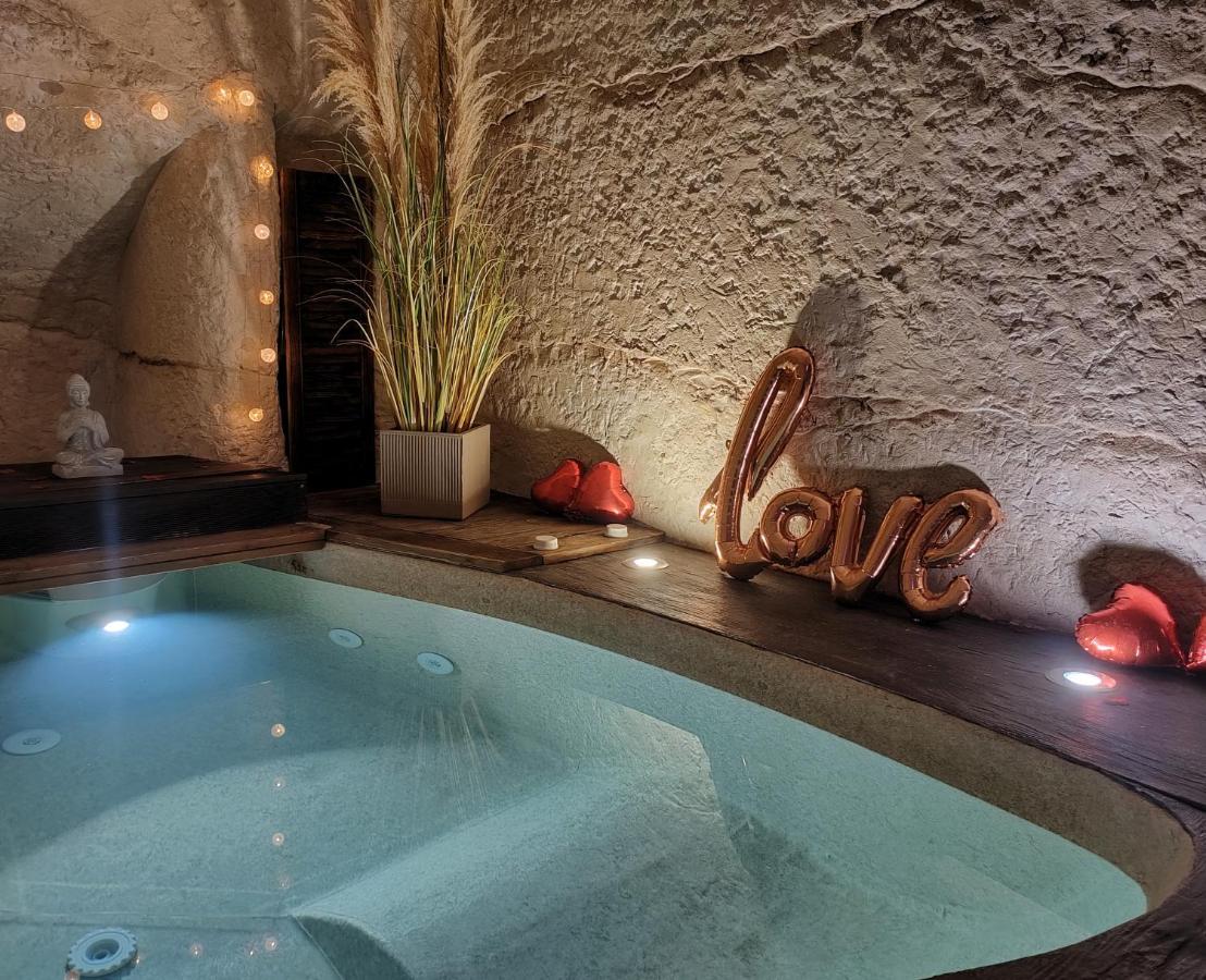 Dimora Della Nonna-Luxury Home Mola di Bari Buitenkant foto